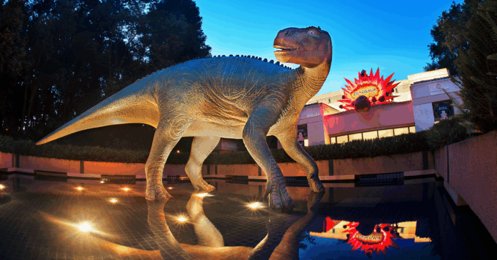 DINOSAUR Animal Kingdom