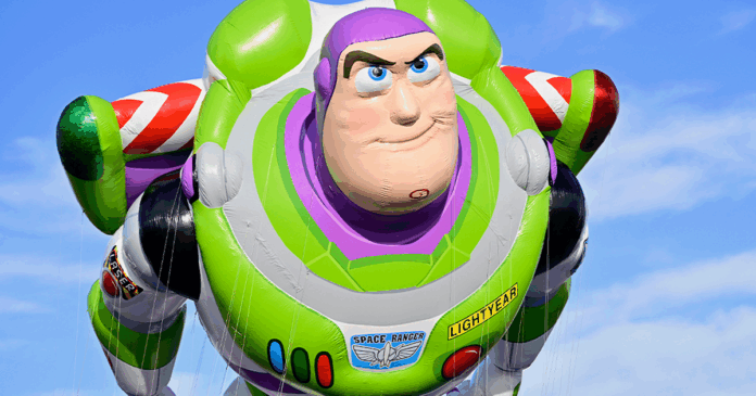 Buzz Light Year Ballon Parade