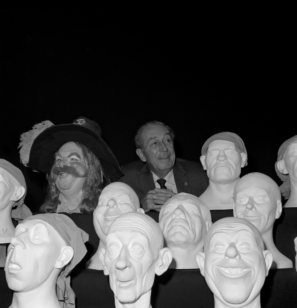 Pirates-of-the-Caribbean-Walt-Disney